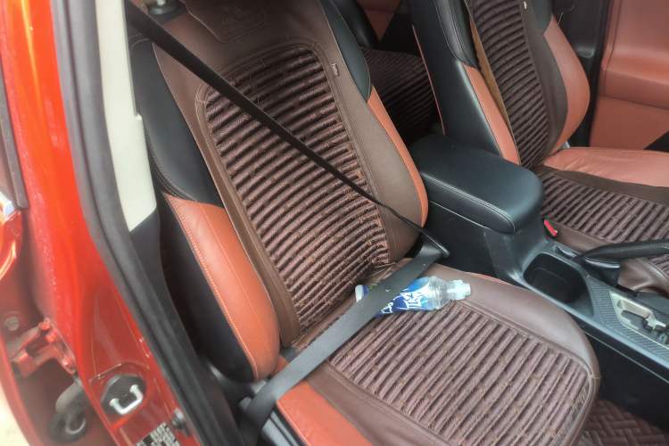 Used Toyota RAV4 2013 2.5L Automatic 4x4 Prestige Edition Right Front Seat