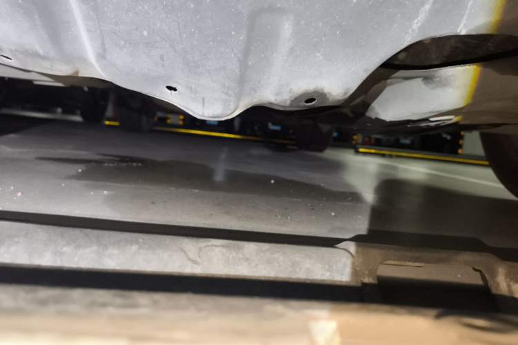 Used Toyota RAV4 2006 2.4 Luxury Model Chassis Front