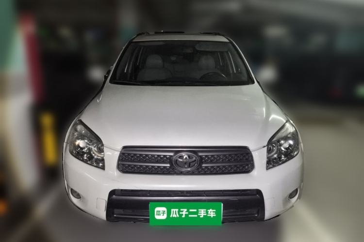 Used Toyota RAV4 2006 2.4 Luxury Model Front
