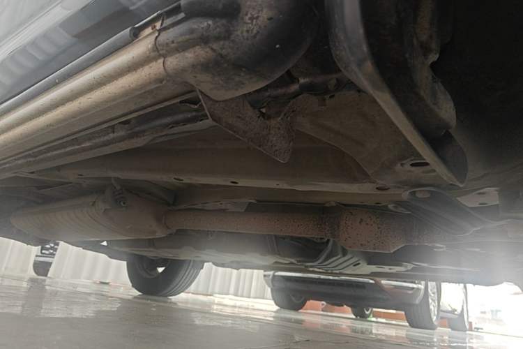Used Toyota RAV4 2009 2.0L Automatic Luxury Edition Chassis Front Right