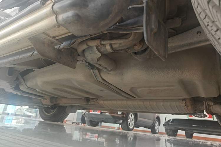 Used Toyota RAV4 2009 2.0L Automatic Luxury Edition Chassis Rear Left