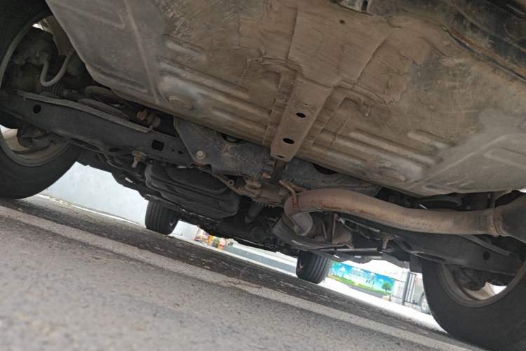 Used Toyota RAV4 2009 2.4L Automatic Luxury Edition Chassis Rear
