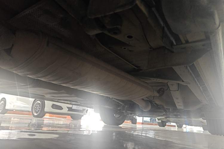 Used Toyota RAV4 2009 2.0L Automatic Luxury Edition Chassis Rear Right