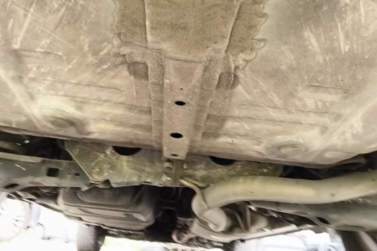 Used Toyota RAV4 2009 2.0L Automatic Luxury Edition Chassis Rear