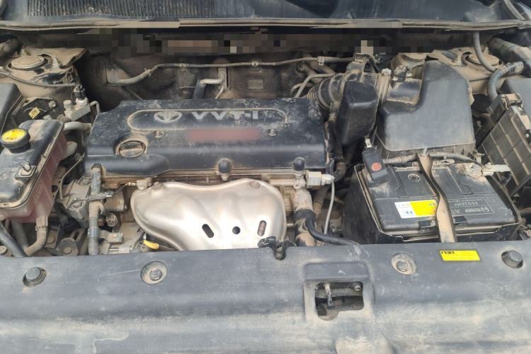 Used Toyota RAV4 2009 2.0L Manual Luxury Edition Engine Bay