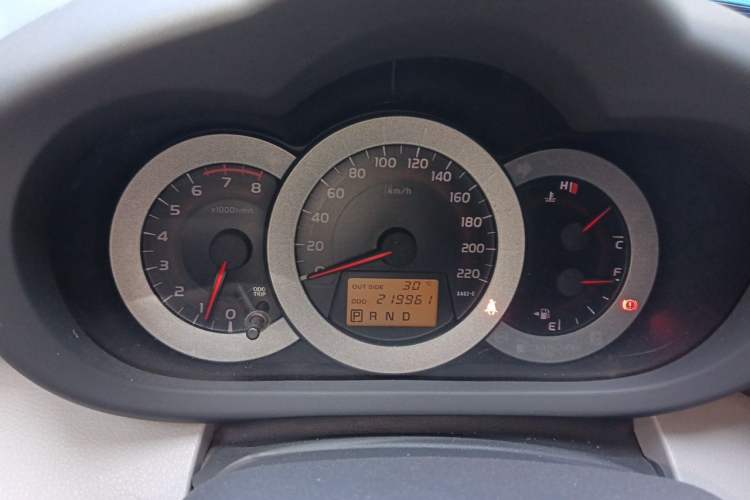 Used Toyota RAV4 2009 2.4L Automatic Luxury Navigation Edition Instrument Cluster