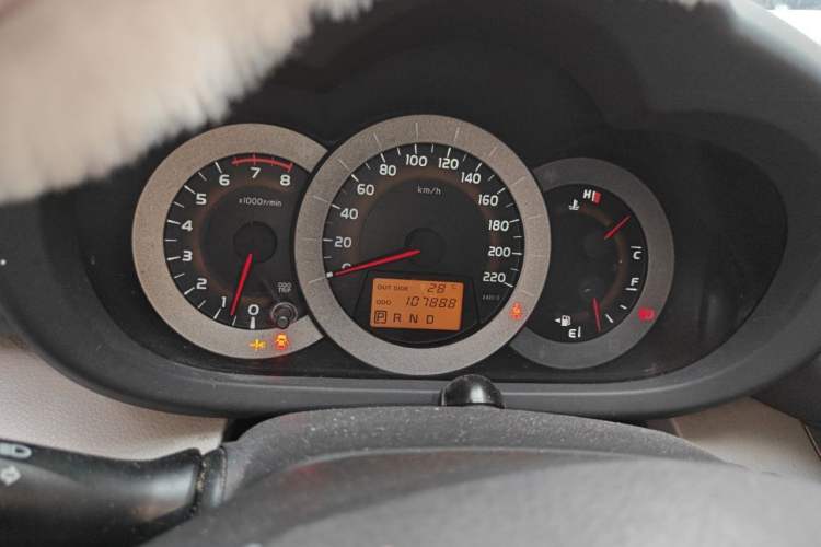 Used Toyota RAV4 2009 2.4L Automatic Luxury Edition Instrument Cluster