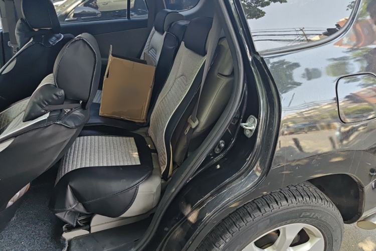 Used Toyota RAV4 2009 2.0L Automatic Luxury Edition Left Rear Seat