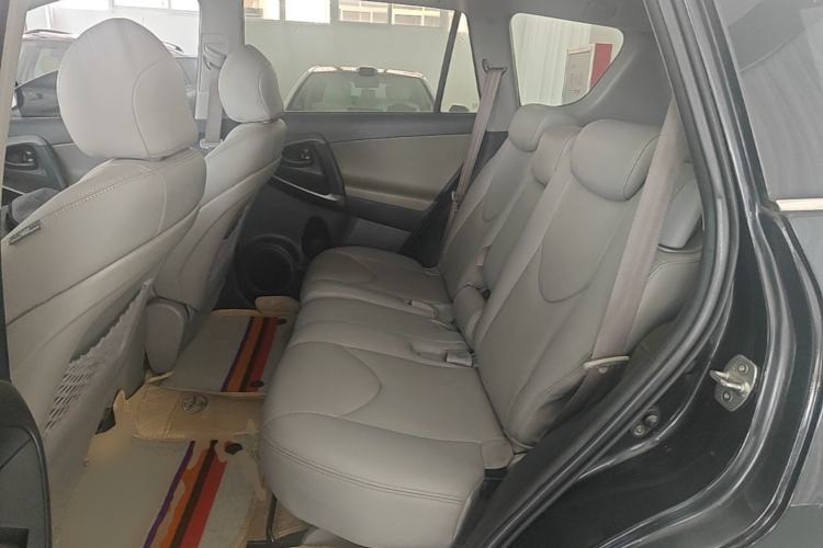 Used Toyota RAV4 2009 2.0L Automatic Luxury Edition Left Rear Seat