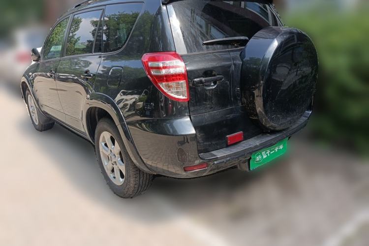 Used Toyota RAV4 2009 2.4L Automatic Luxury Navigation Edition Rear Left 45 Deg
