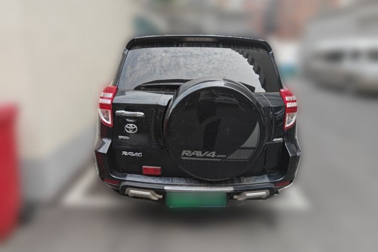 Used Toyota RAV4 2009 2.4L Automatic Luxury Edition Rear