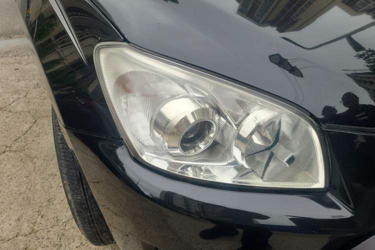 Used Toyota RAV4 2009 2.0L Manual Luxury Edition Right Front Headlight
