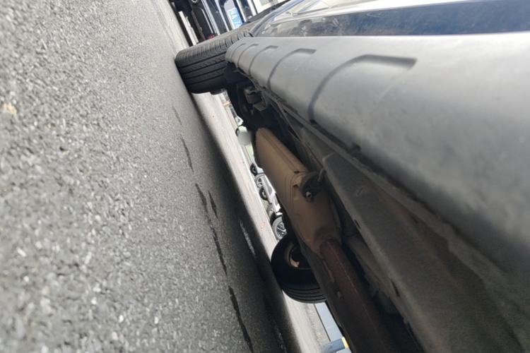 Used Toyota RAV4 2009 2.4L Automatic Luxury Edition Chassis Front Right