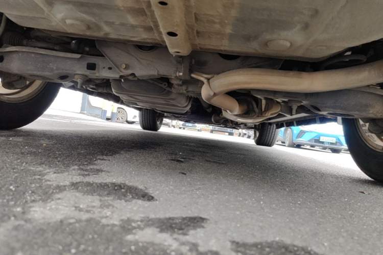 Used Toyota RAV4 2009 2.4L Automatic Luxury Edition Chassis Rear