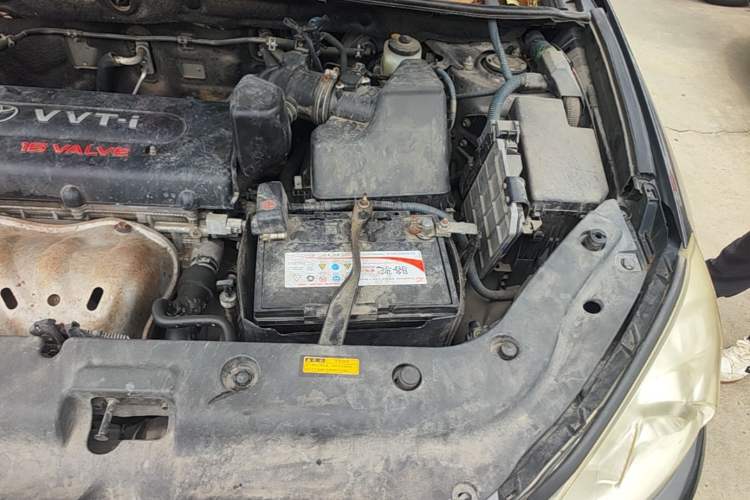 Used Toyota RAV4 2009 2.0L Automatic Classic Edition Engine Bay Left