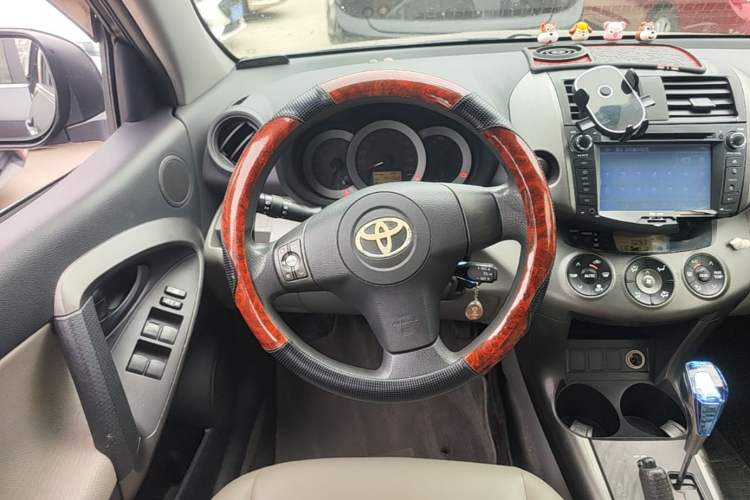 Used Toyota RAV4 2009 2.0L Automatic Classic Edition Steering Wheel
