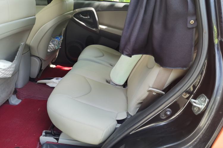 Used Toyota RAV4 2009 2.4L Automatic Luxury Edition Left Rear Seat