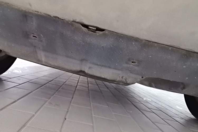 Used Toyota RAV4 2009 2.4L Automatic Luxury Edition Chassis Front