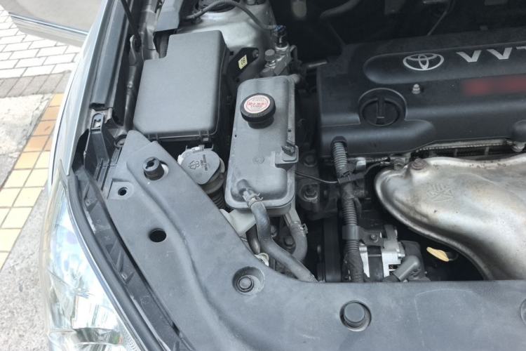 Used Toyota RAV4 2009 2.4L Automatic Luxury Edition Engine Bay Right