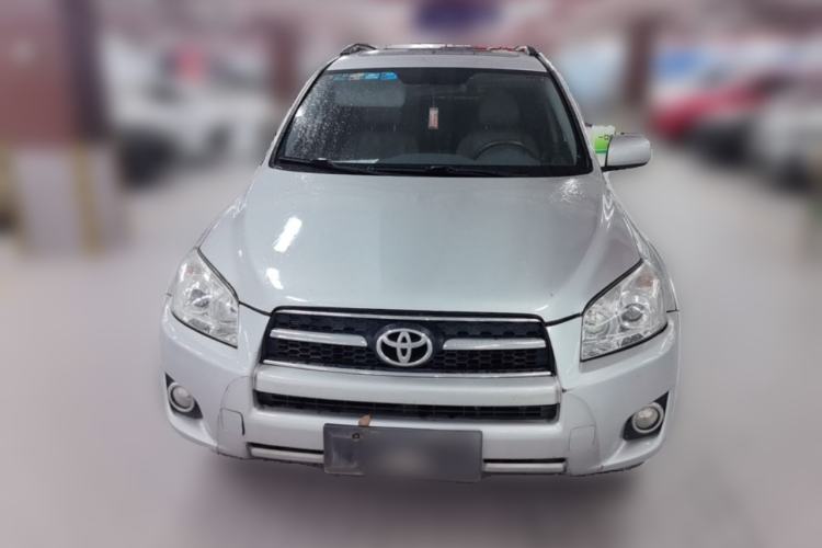 Used Toyota RAV4 2009 2.4L Automatic Luxury Edition Front