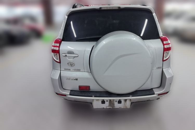 Used Toyota RAV4 2009 2.4L Automatic Luxury Edition Rear