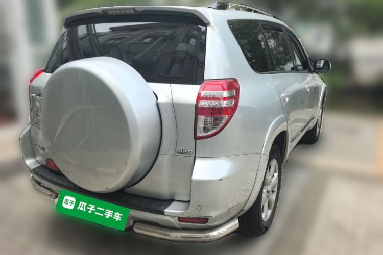 Used Toyota RAV4 2009 2.4L Automatic Luxury Edition Rear Right 45 Deg