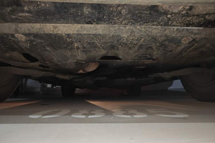 Used Toyota RAV4 2009 2.4L Automatic Luxury Edition Chassis Front