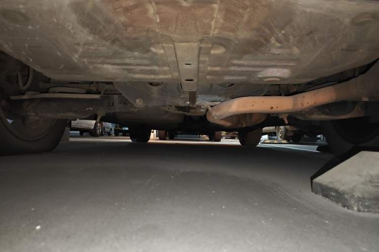 Used Toyota RAV4 2009 2.4L Automatic Luxury Edition Chassis Rear
