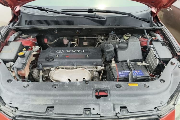 Used Toyota RAV4 2009 2.4L Automatic Luxury Navigation Edition Engine Bay