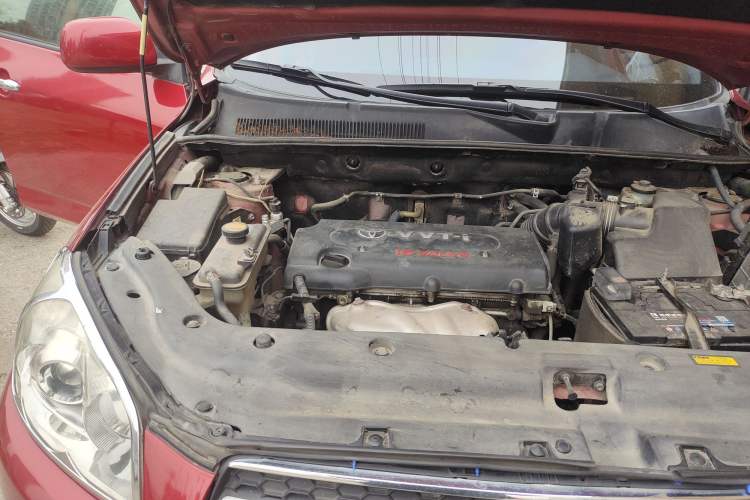 Used Toyota RAV4 2009 2.0L Automatic Luxury Edition Engine Bay Right