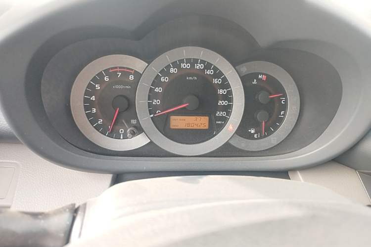 Used Toyota RAV4 2009 2.4L Manual Luxury Edition Instrument Cluster