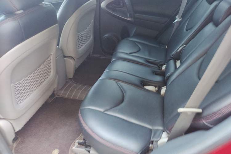 Used Toyota RAV4 2009 2.0L Automatic Luxury Edition Left Rear Seat