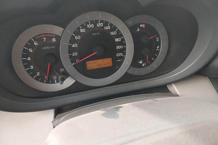 Used Toyota RAV4 2009 2.4L Manual Luxury Edition Odometer Close Up