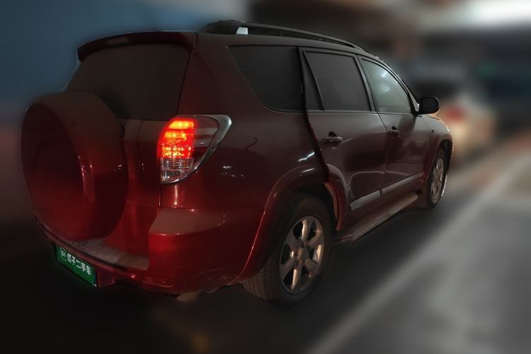 Used Toyota RAV4 2009 2.4L Automatic Luxury Edition Rear Right 45 Deg