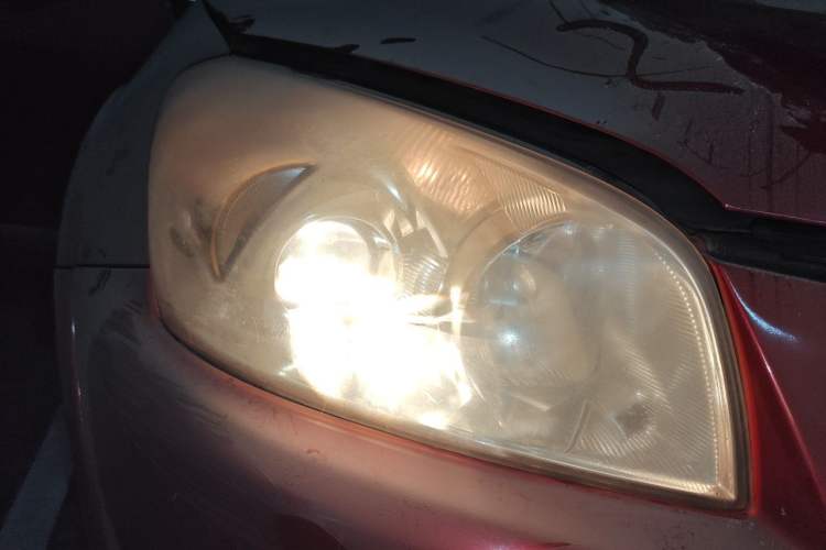 Used Toyota RAV4 2009 2.4L Automatic Luxury Edition Right Front Headlight