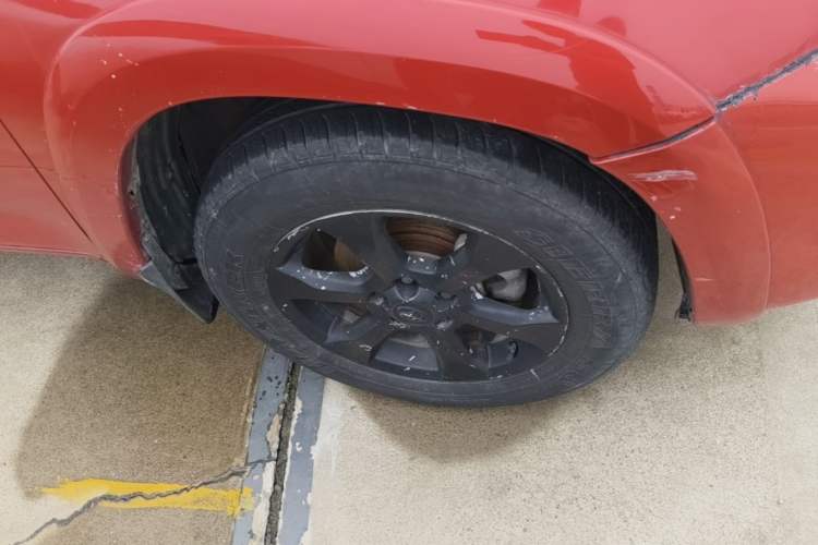 Used Toyota RAV4 2009 2.4L Automatic Luxury Navigation Edition Right Front Wheel Hub