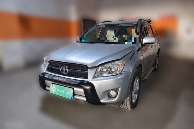 Used Toyota RAV4 2009 2.0L Manual Classic Edition