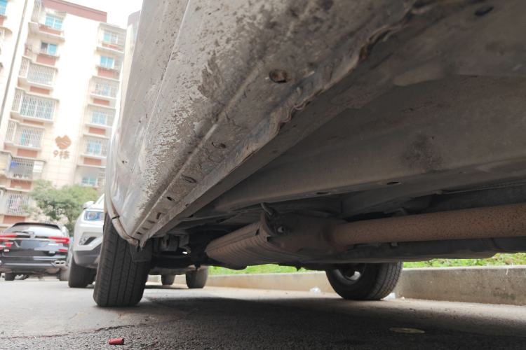 Used Toyota RAV4 2009 2.4L Automatic Luxury Navigation Edition Chassis Front Right