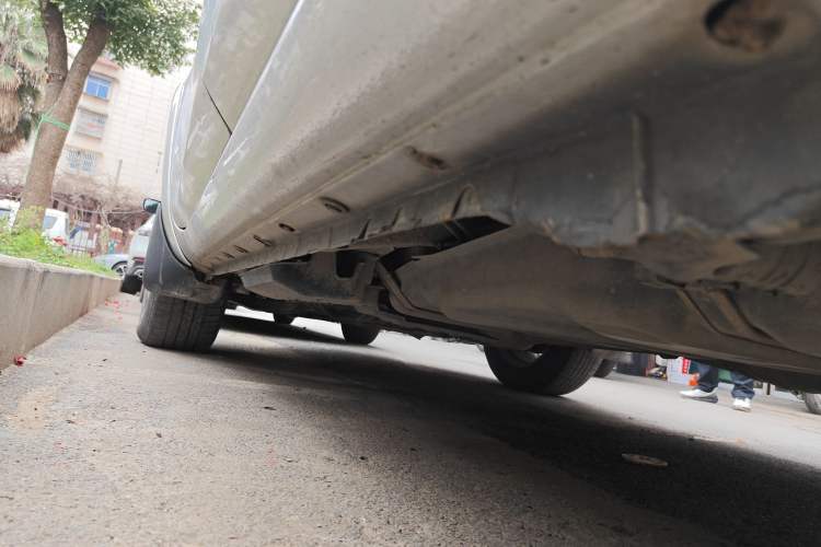 Used Toyota RAV4 2009 2.4L Automatic Luxury Navigation Edition Chassis Rear Left