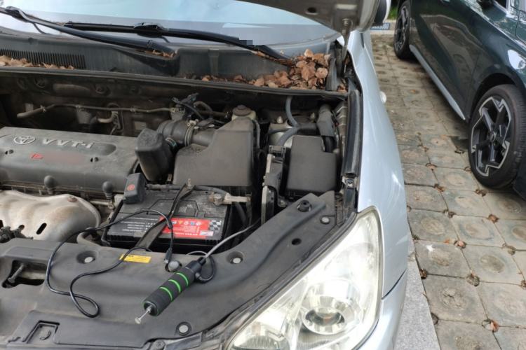 Used Toyota RAV4 2009 2.0L Automatic Luxury Edition Engine Bay Left