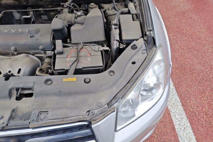 Used Toyota RAV4 2009 2.0L Automatic Luxury Navigation Edition Engine Bay Left