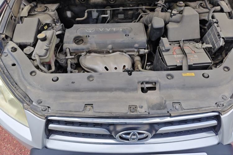 Used Toyota RAV4 2009 2.0L Automatic Luxury Navigation Edition Engine Bay