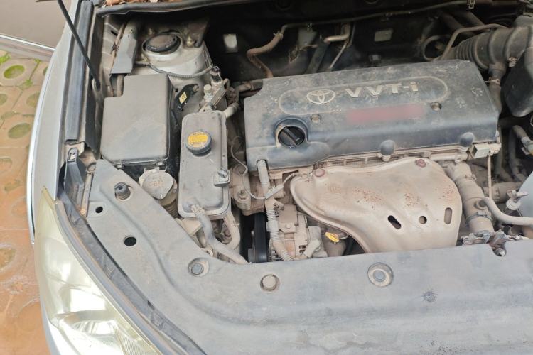Used Toyota RAV4 2009 2.4L Automatic Luxury Edition Engine Bay Right