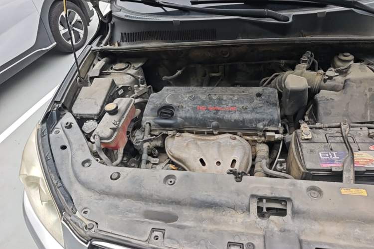 Used Toyota RAV4 2009 2.4L Automatic Luxury Edition Engine Bay Right