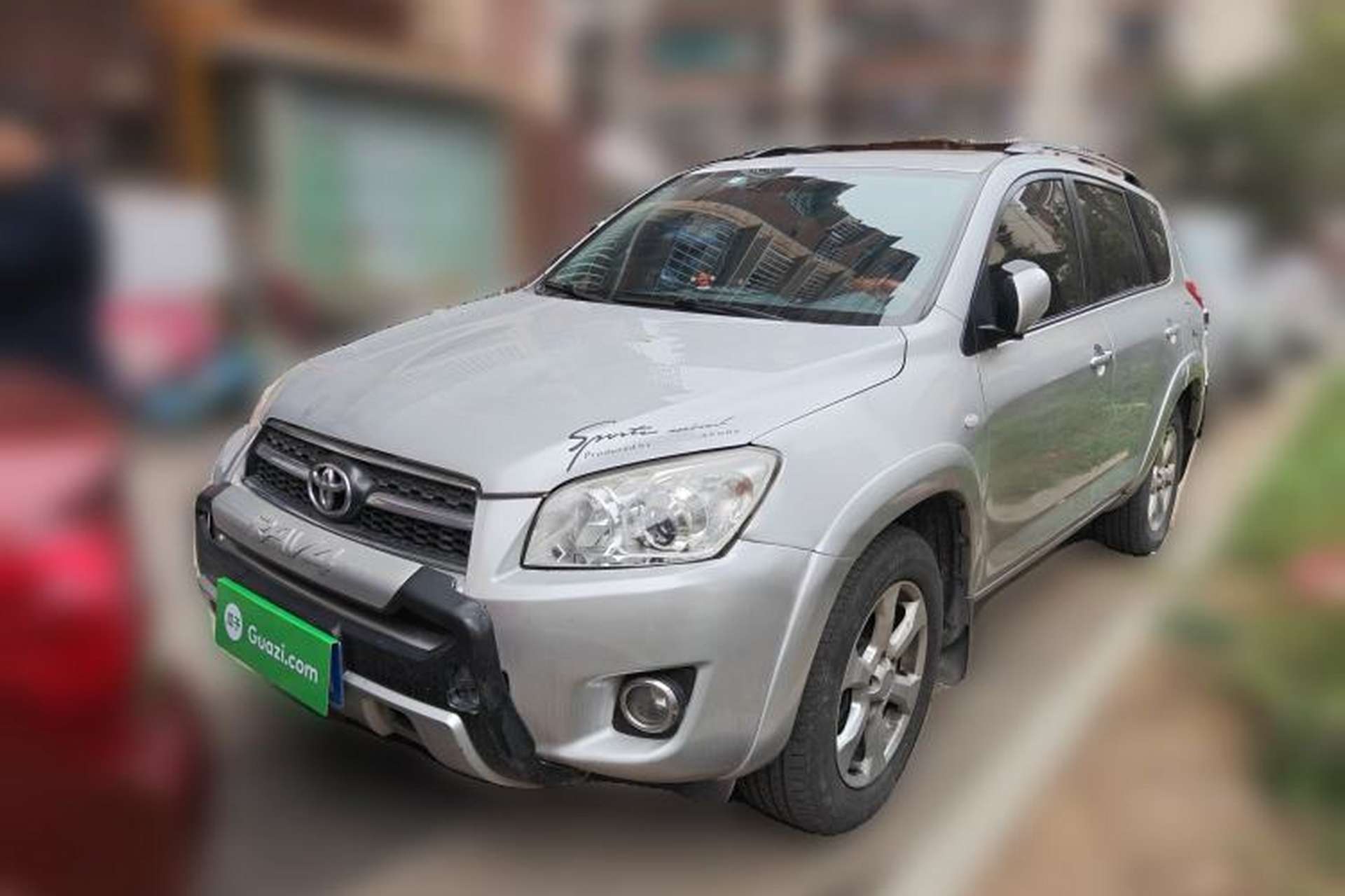 Used Toyota RAV4 2009 2.4L Automatic Luxury Navigation Edition Front Left 45 Deg
