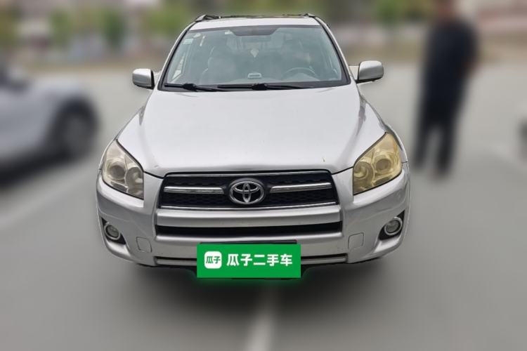 Used Toyota RAV4 2009 2.4L Automatic Luxury Edition Front