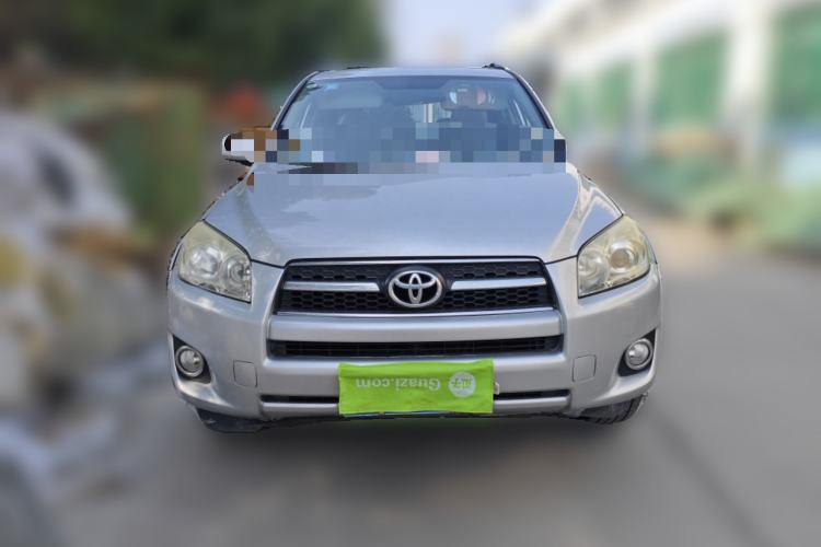 Used Toyota RAV4 2009 2.4L Automatic Luxury Navigation Edition Front