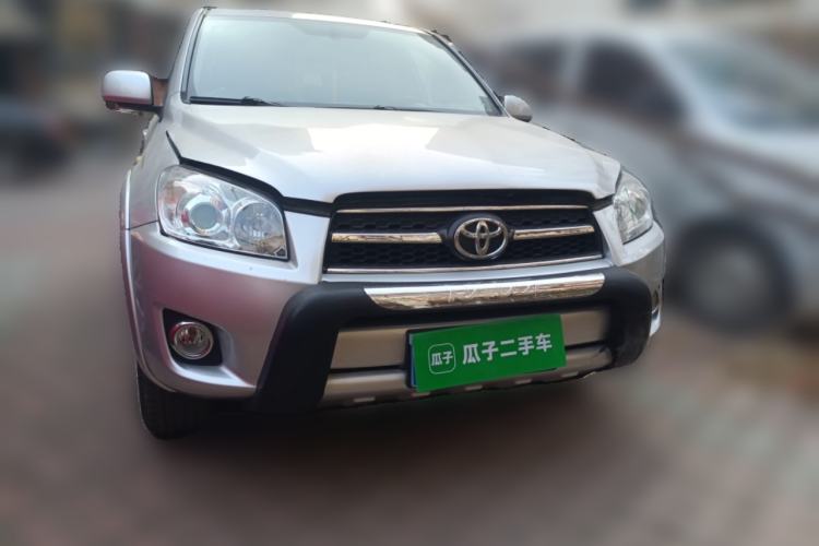 Used Toyota RAV4 2009 2.4L Automatic Luxury Edition Front