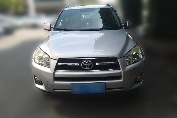 Used Toyota RAV4 2009 2.4L Automatic Luxury Edition Front