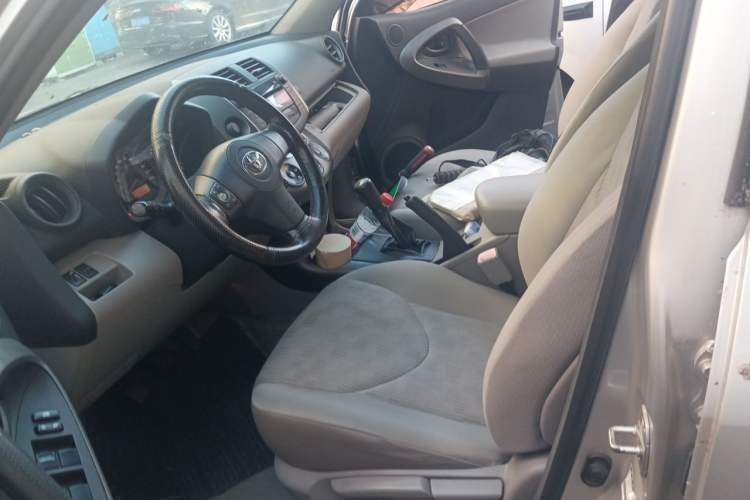 Used Toyota RAV4 2009 2.0L Manual Luxury Edition Left Front Seat